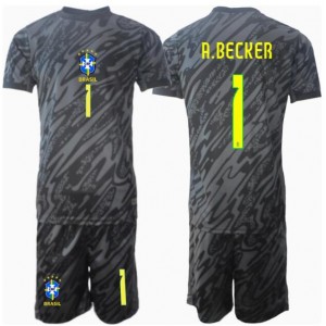 Brasilia Alisson Becker #1 Maalivahti Jalkapallovaatteet Lasten Vieraspeliasu Copa America 2024 Lyhythihainen (+ Lyhyet housut)